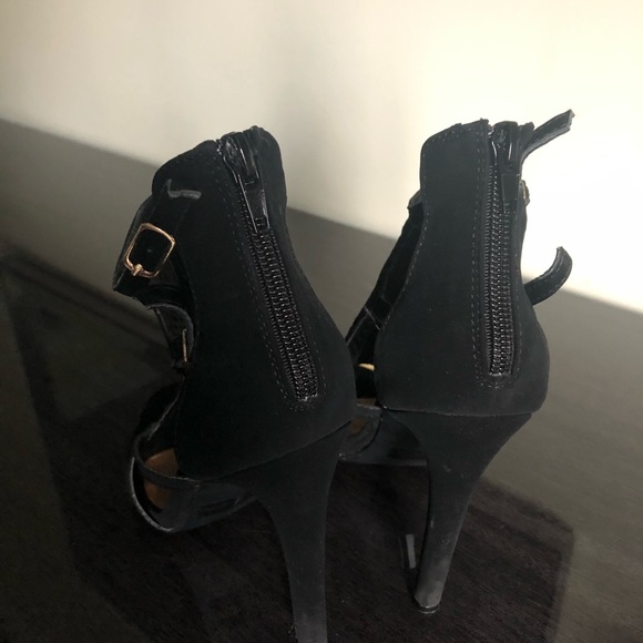 Qupid black suede shoes with gold open toe tip - Picture 3 of 6